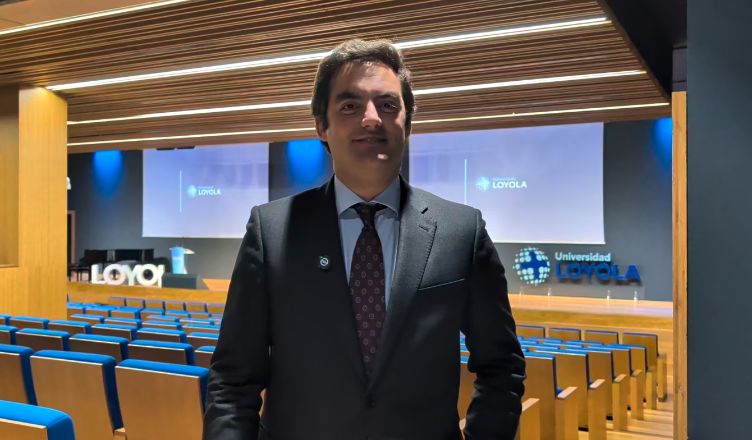 Francisco Vida: “Loyola supuso un antes y un después en mi vida y en mi carrera profesional”